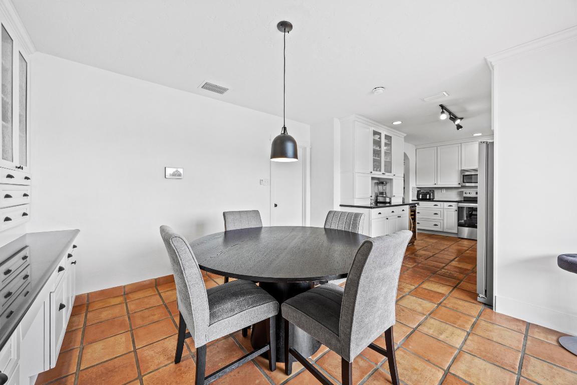 POMPANO ISLES - Residential