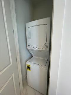 ALTON NEIGHBORHOOD 1 - Residential Lease