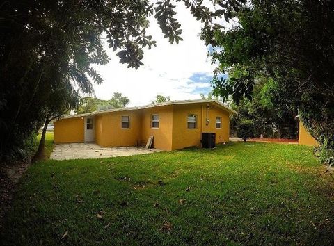 708 S 12th St Street Lantana FL 33462