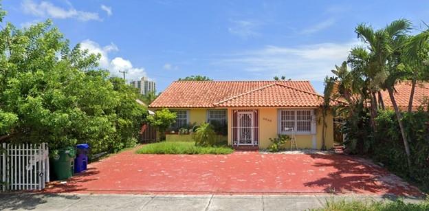 Huge house 4 Bedroom /2 Bathroom Including Addition * over 2200 sq ft * Fenced Backyard w/ Built in BBQ * No HOA * Near Coral Gables, Downtown Miami and Airport * Built in 1991 * 2 Master Bedrooms both w/ Walk in Closets * Granite Countertops & Stainless Steel Appliances * Fireplace * Formal Dining * Family Room * Eat In Kitchen * Shutters Inc