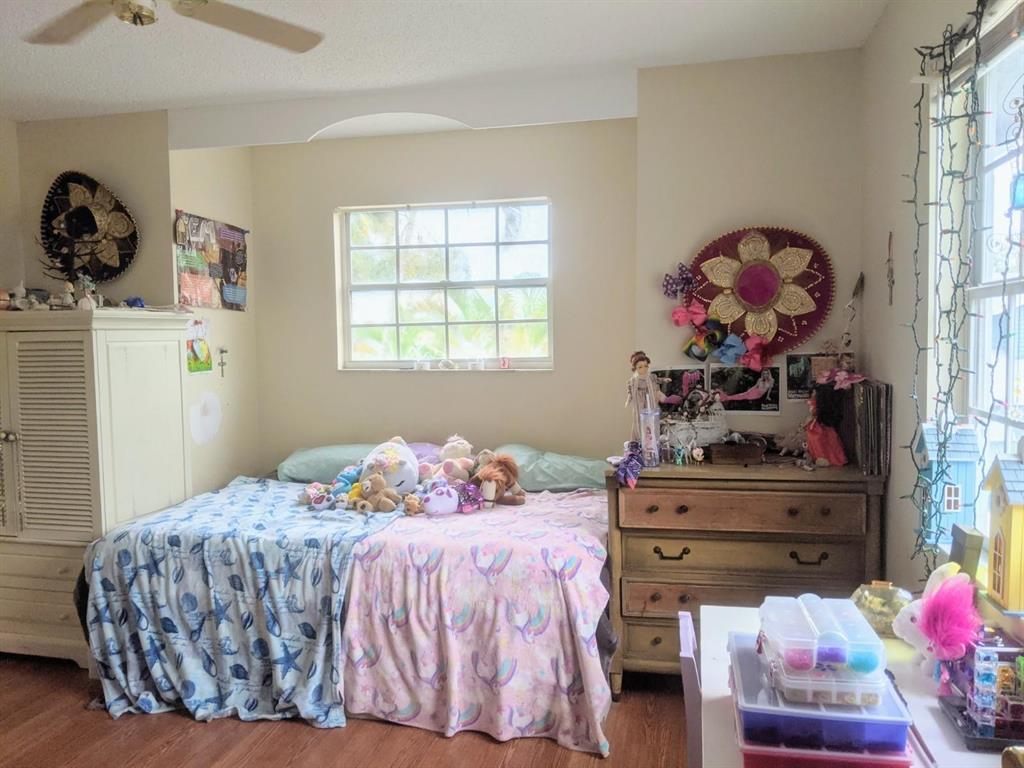 EMERALD FOREST OF WELLINGTON 3 - Residential