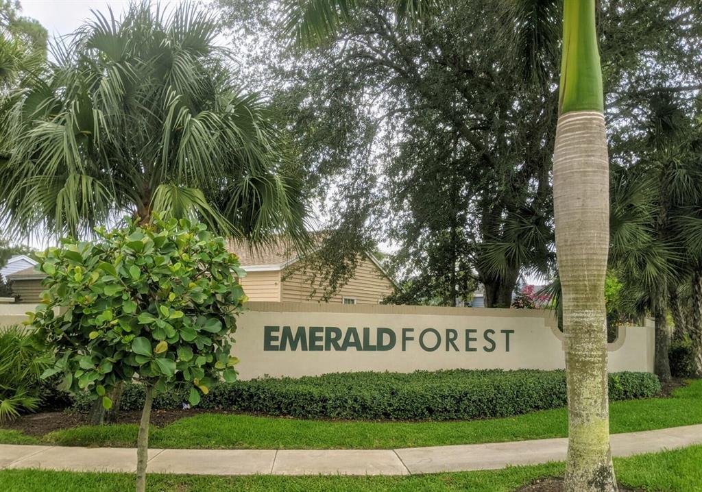 EMERALD FOREST OF WELLINGTON 3 - Residential
