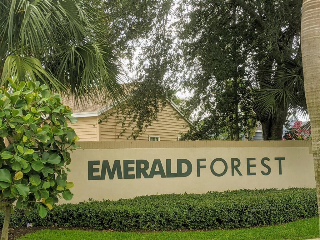 EMERALD FOREST OF WELLINGTON 3 - Residential