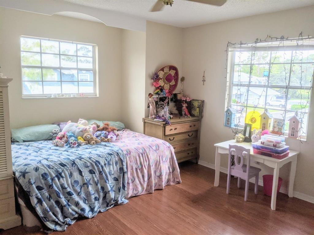 EMERALD FOREST OF WELLINGTON 3 - Residential