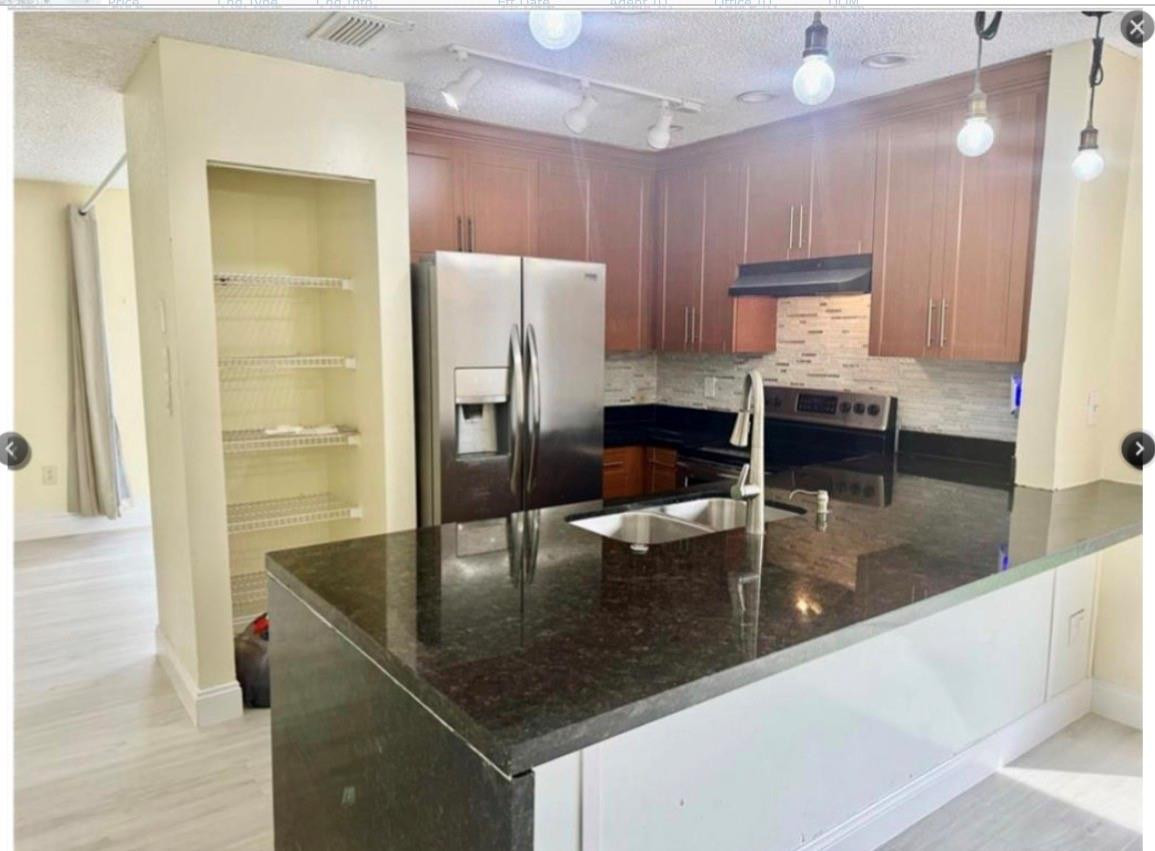 4241 SW 72nd Terrace