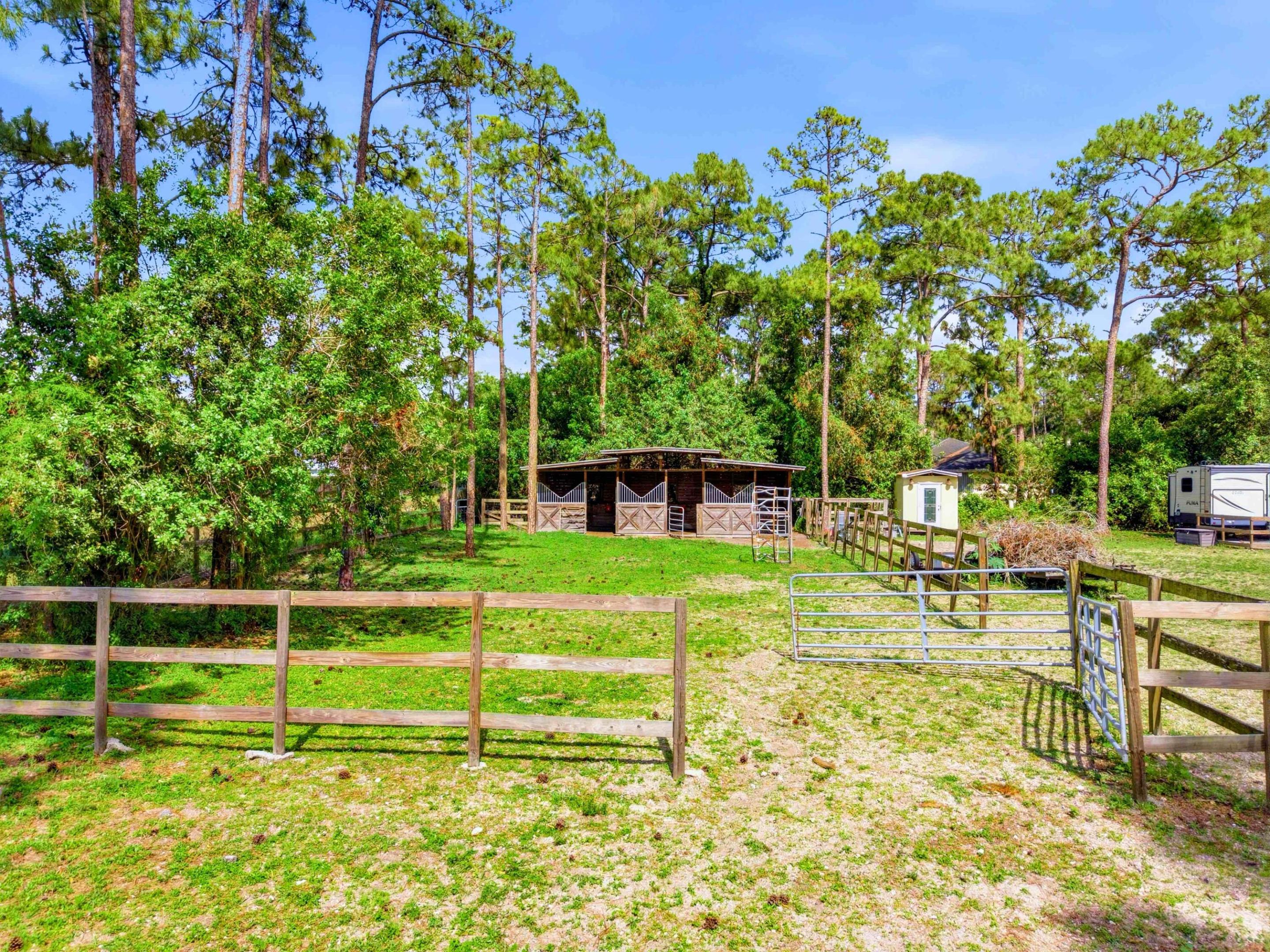 The Acreage - Land