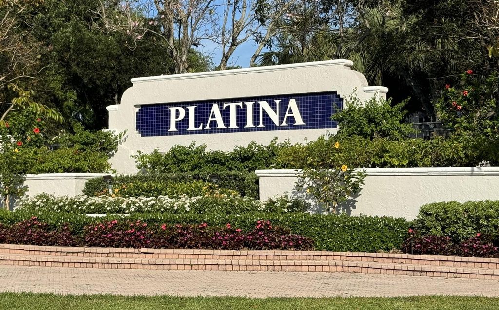 Photo of 5157 Floria Way #G, Boynton Beach, FL 33437 (MLS # R11084947)