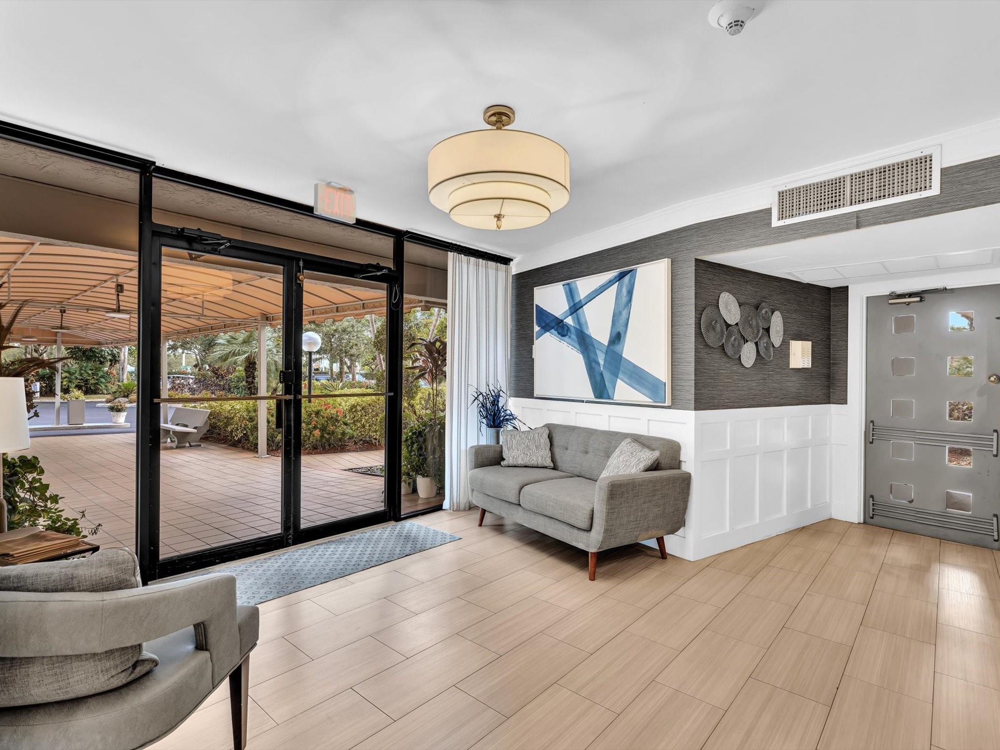 PALM AIRE - Residential