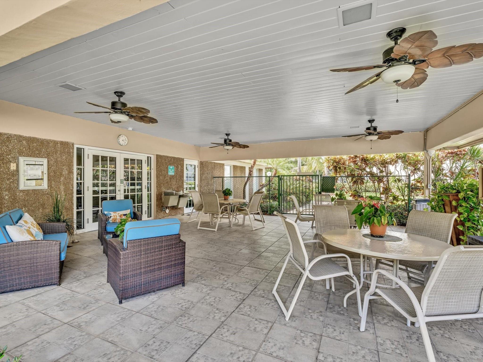 PALM AIRE - Residential