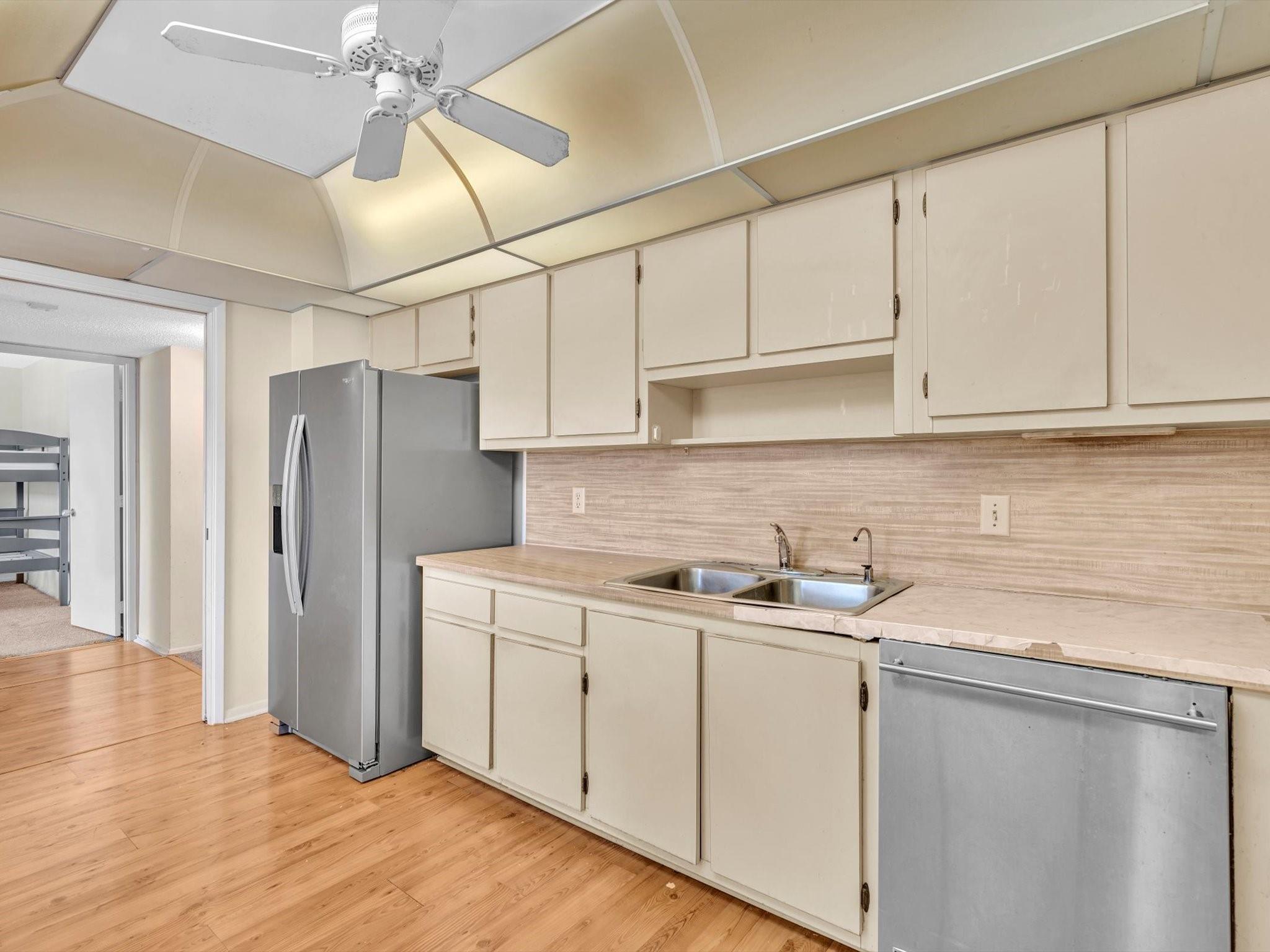 PALM AIRE - Residential