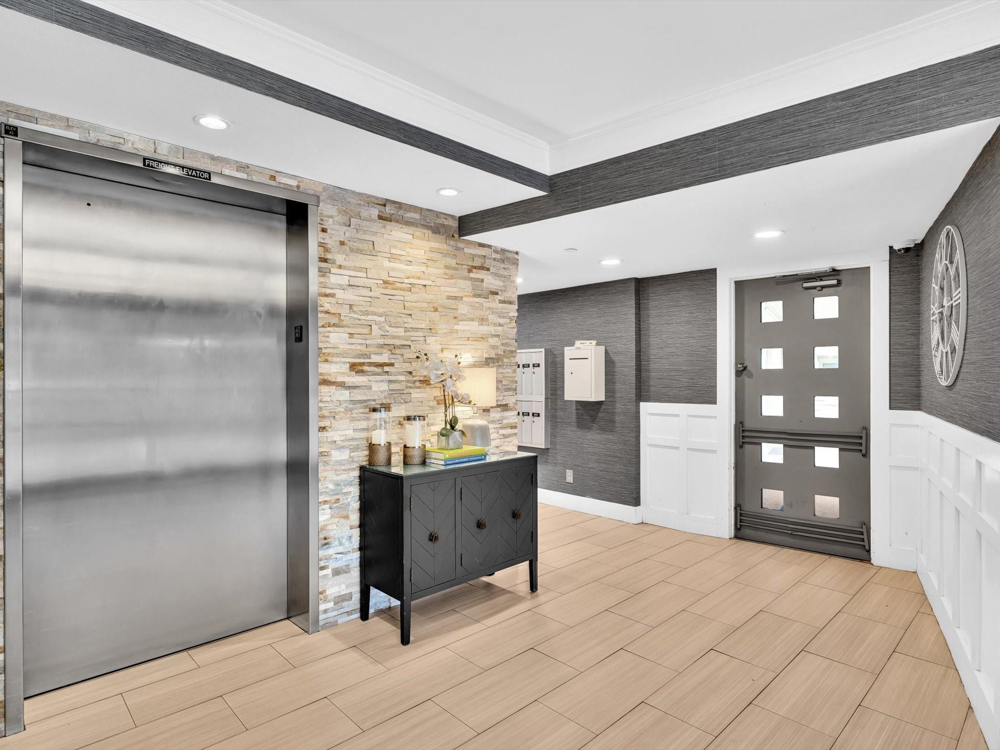 PALM AIRE - Residential