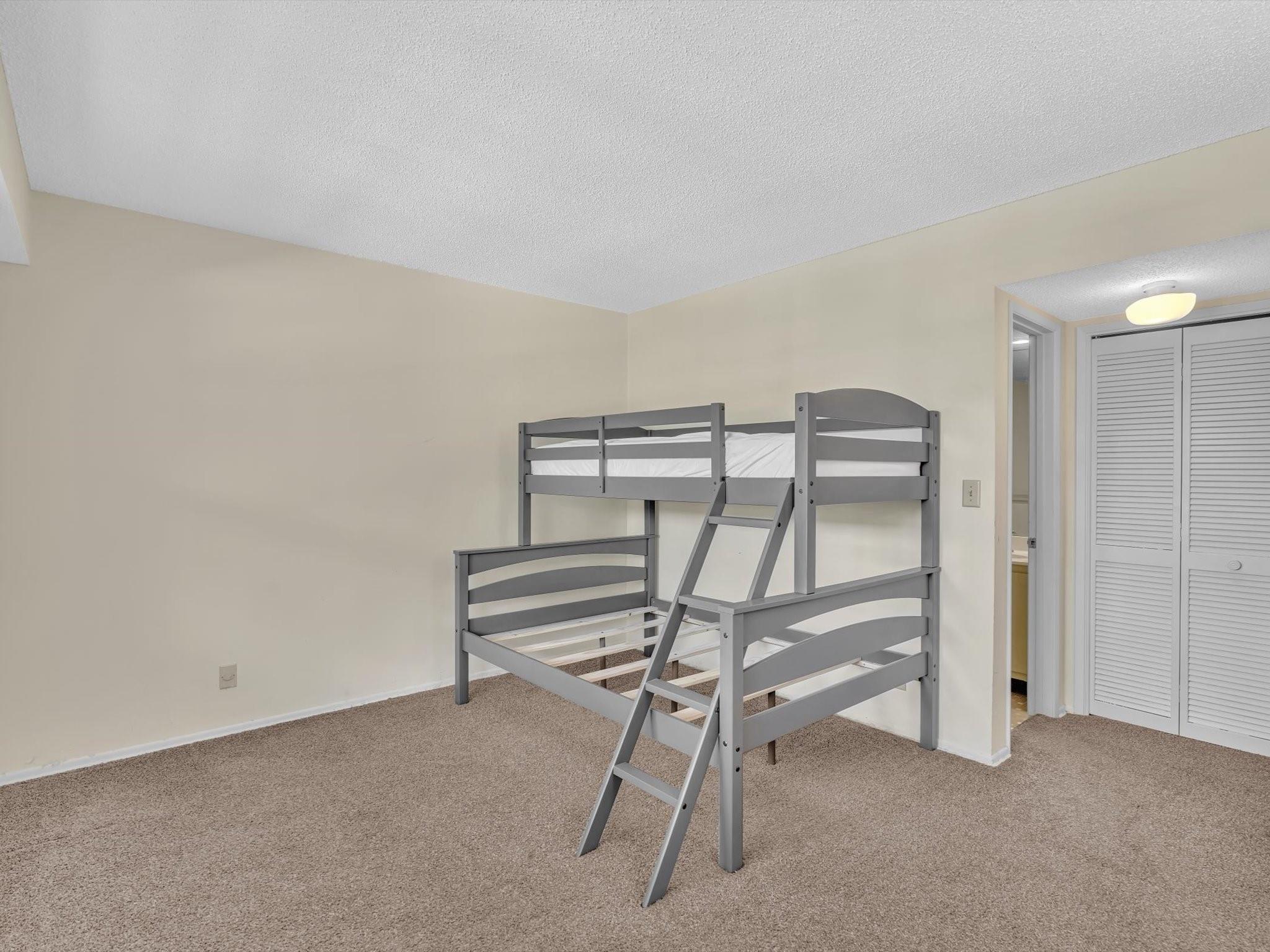 PALM AIRE - Residential