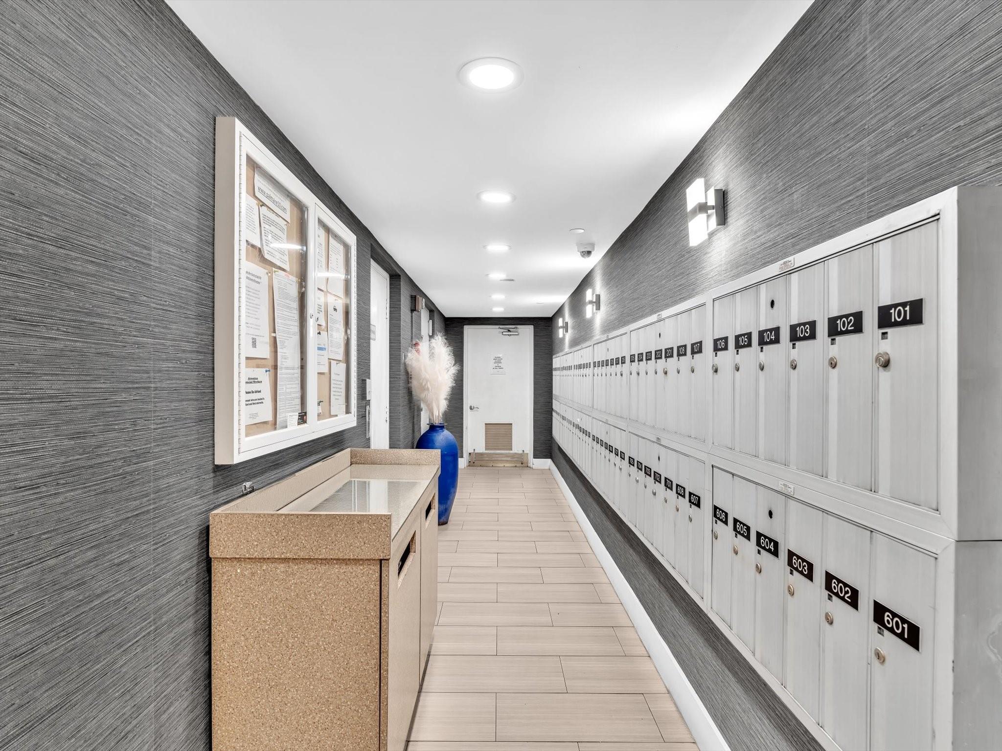 PALM AIRE - Residential