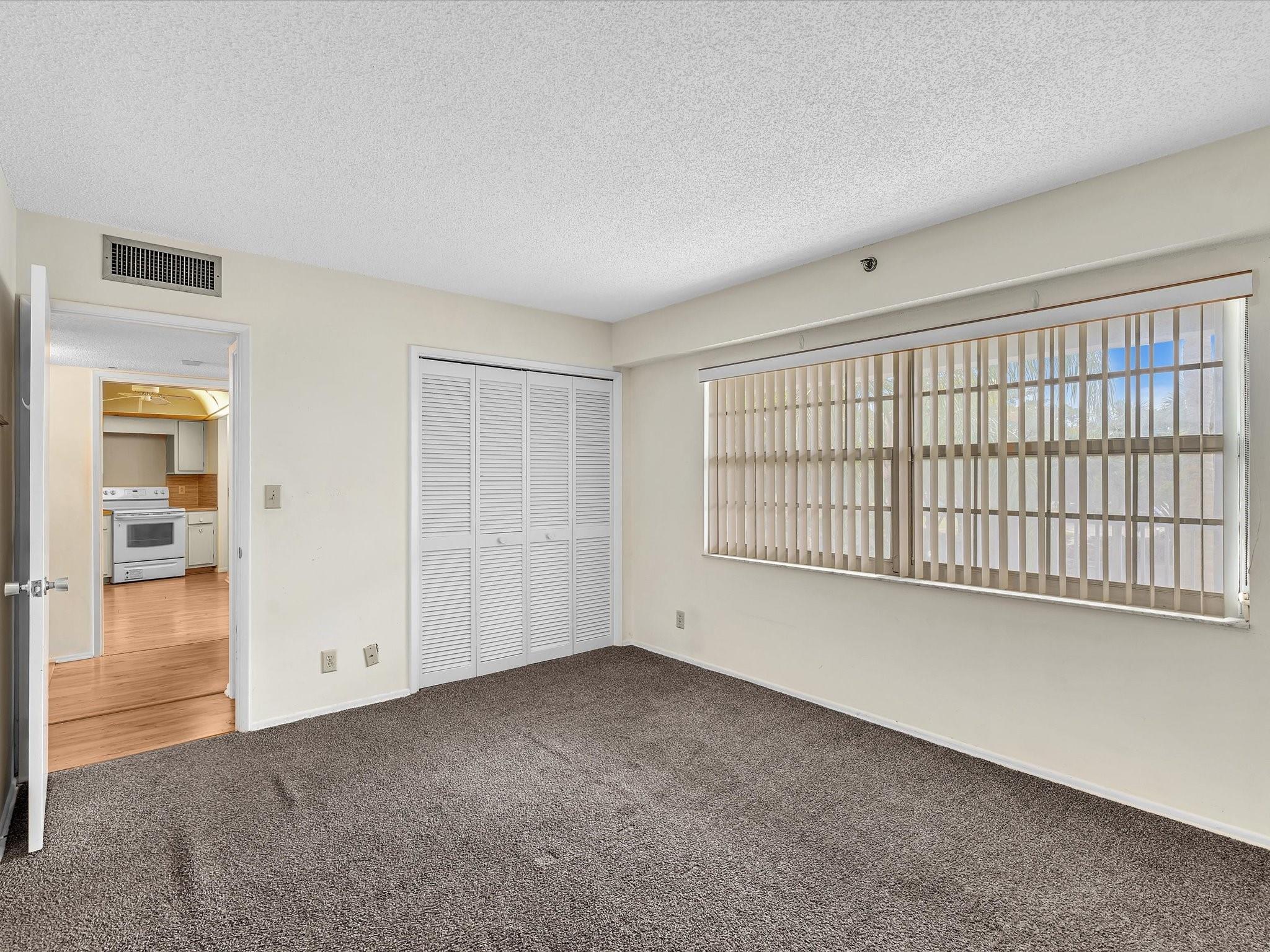 PALM AIRE - Residential