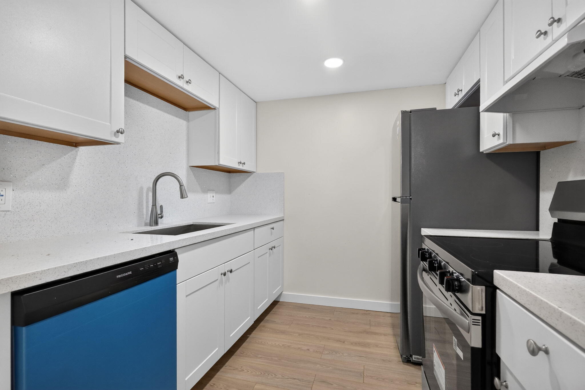 View photos, virtual tours, details... 850 SW 133rd Terrace
