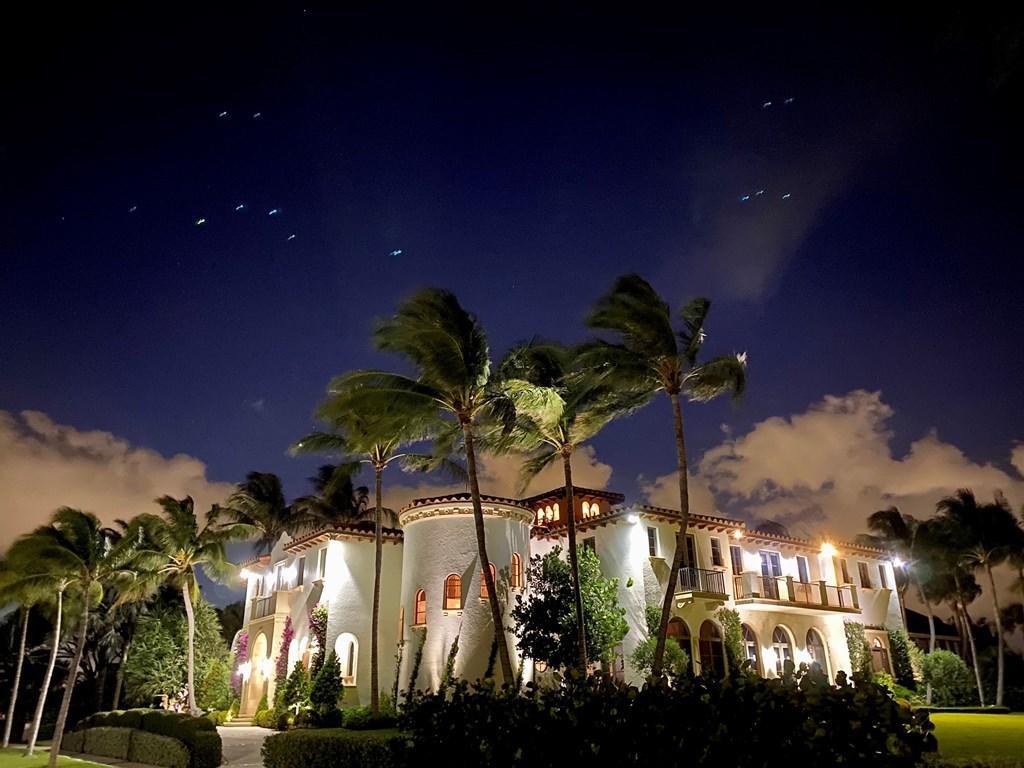 BEACH SHORES - Residential