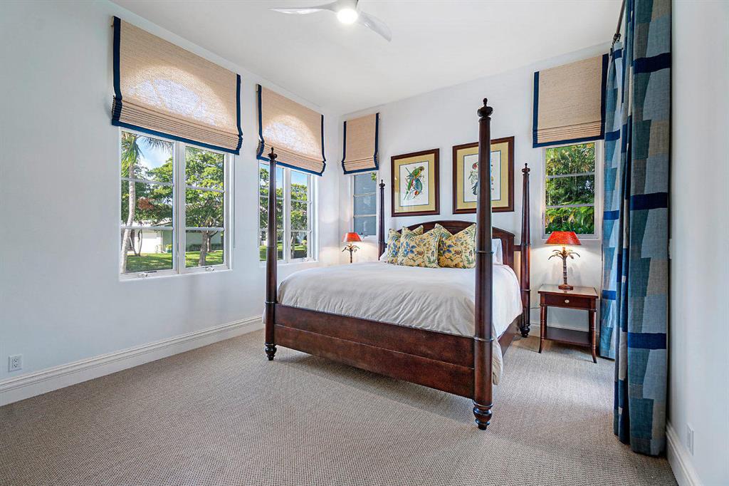 BEACH SHORES - Residential