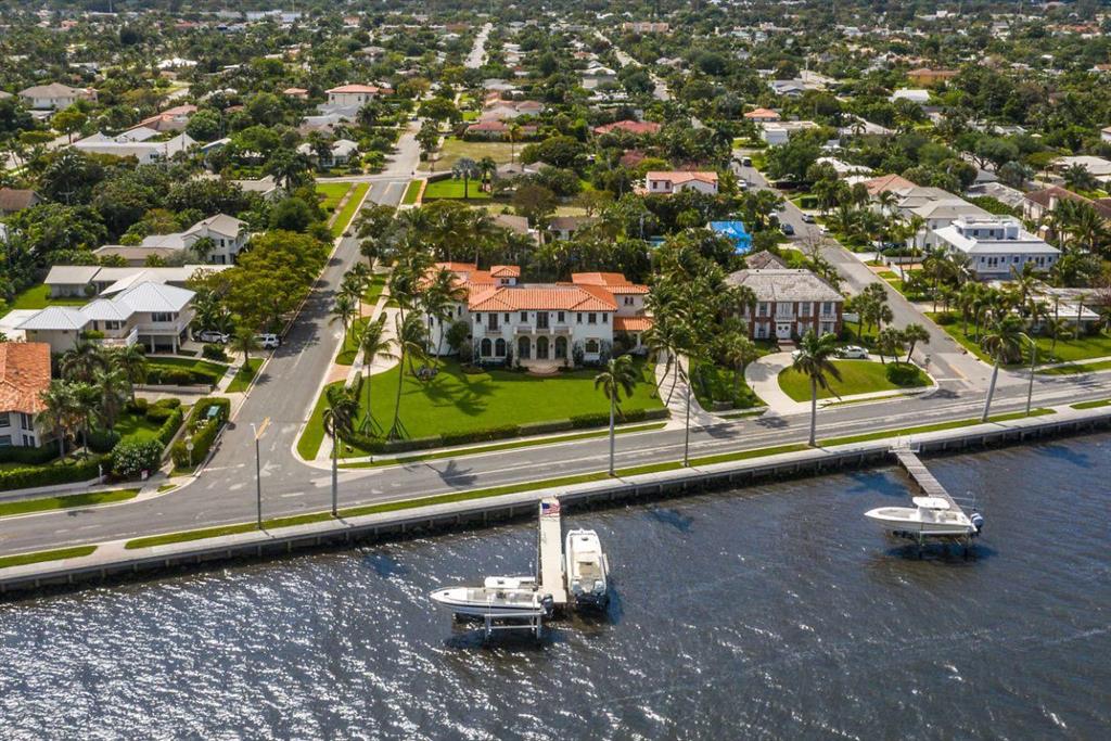 BEACH SHORES - Residential