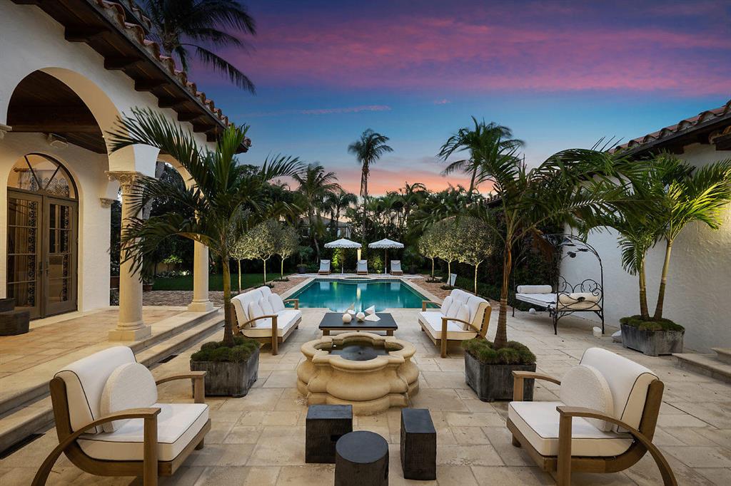 BEACH SHORES - Residential