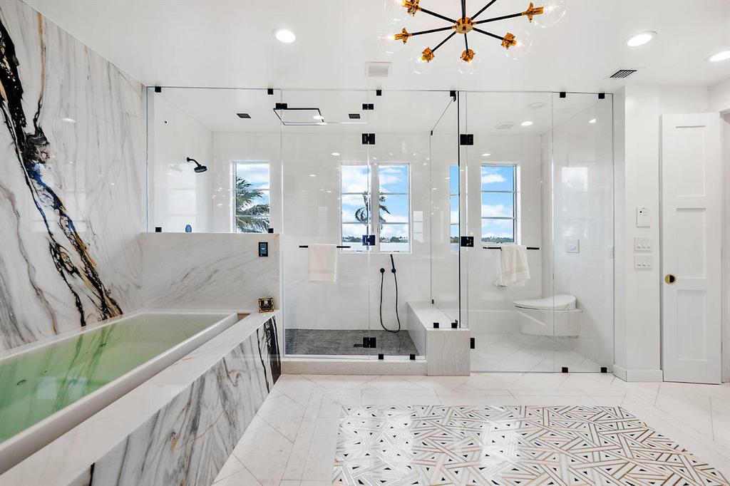 BEACH SHORES - Residential