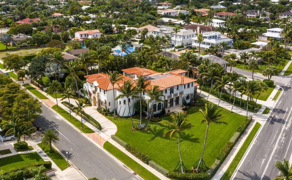 BEACH SHORES - Residential