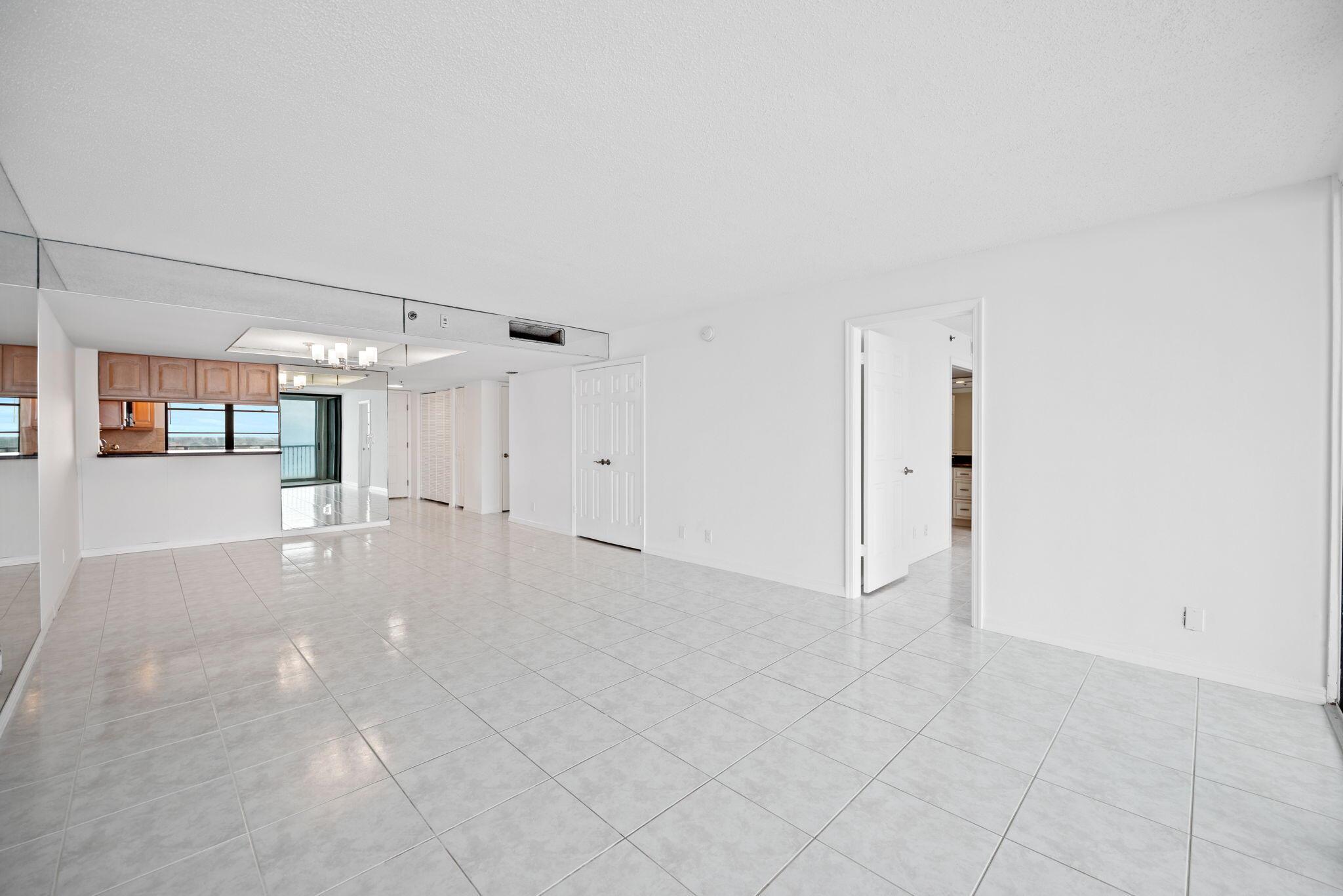 JUNO BY THE SEA NORTH CON - Residential