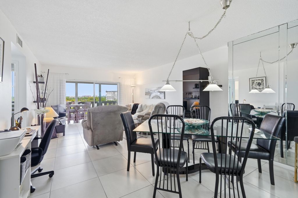 Photo of 4330 Hillcrest Drive #804, Hollywood, FL 33021 (MLS # B26014460)