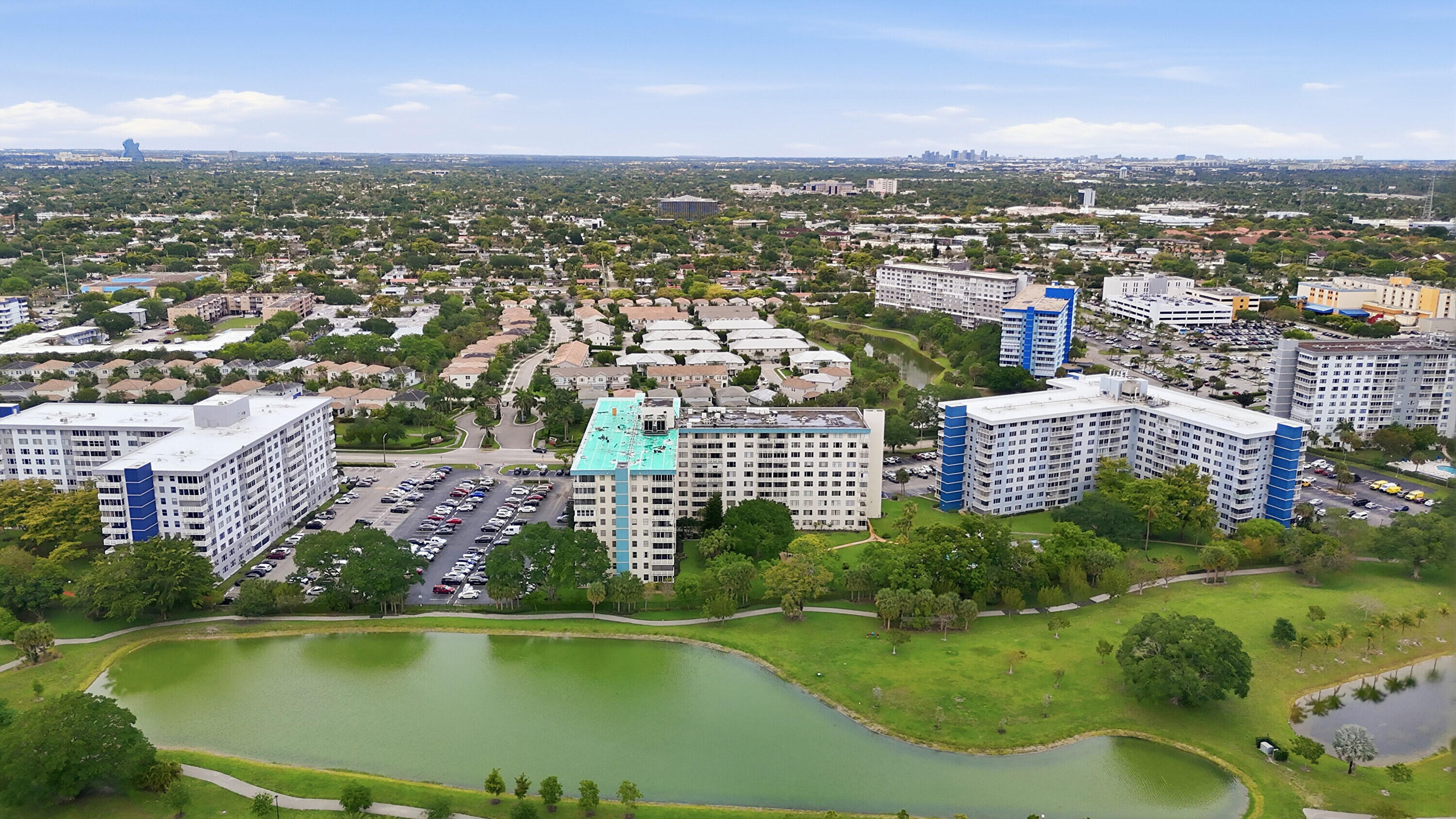 HILLCREST EAST NO 23 CONDO - Residential