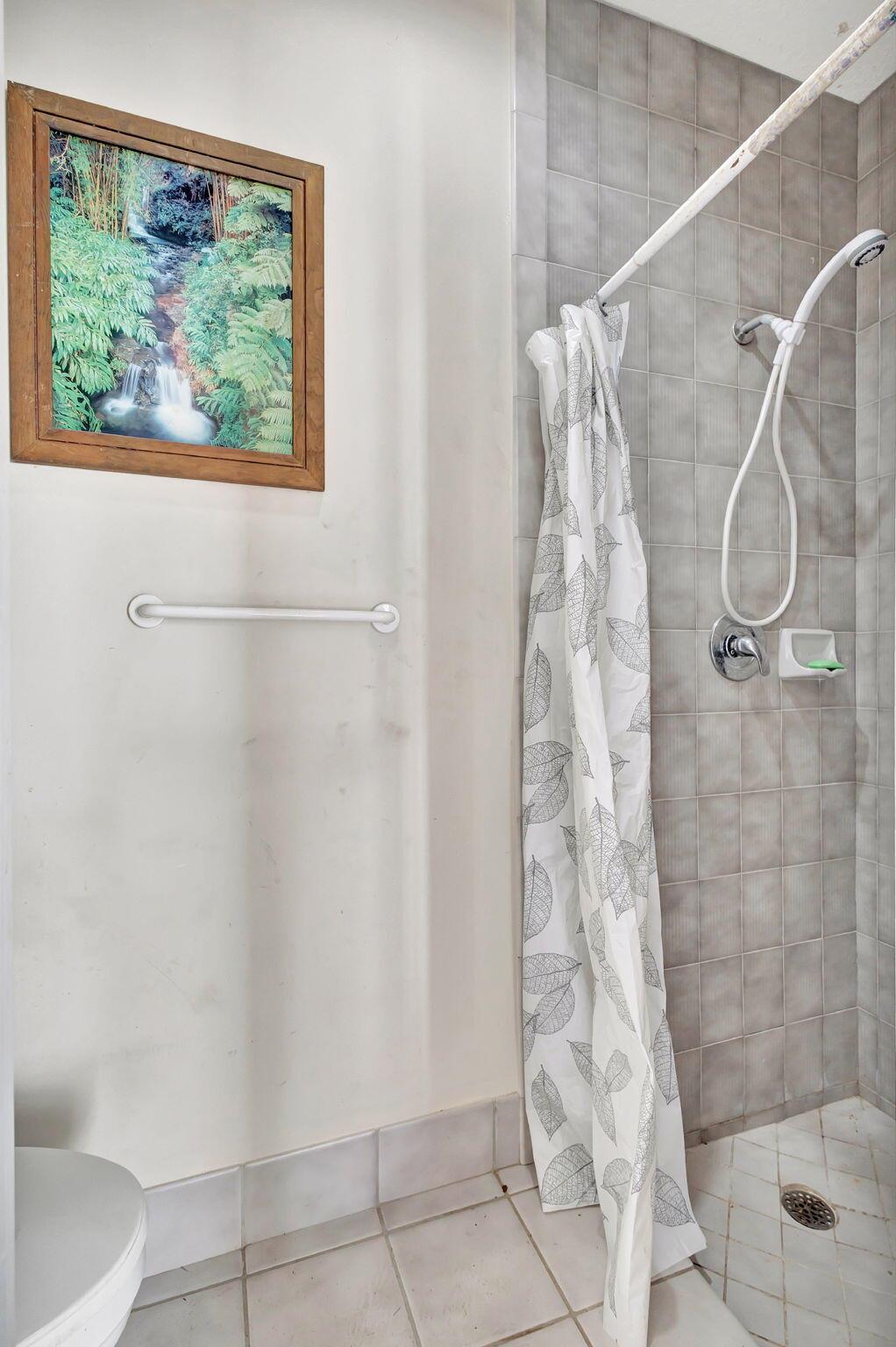 MODEL LAND CO - Residential