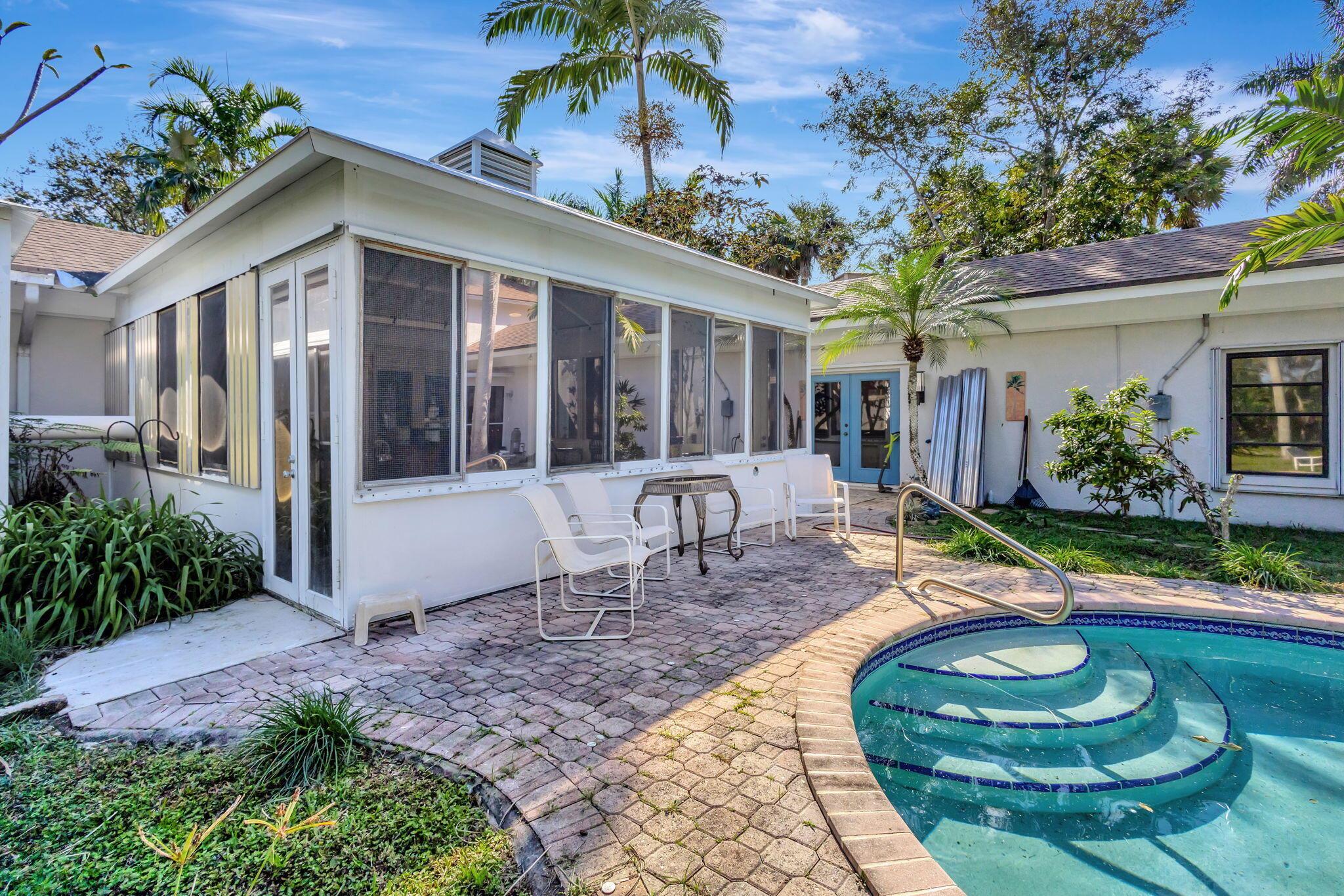 MODEL LAND CO - Residential