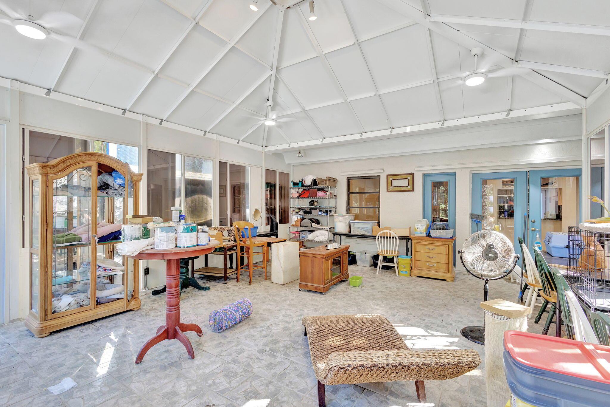 MODEL LAND CO - Residential