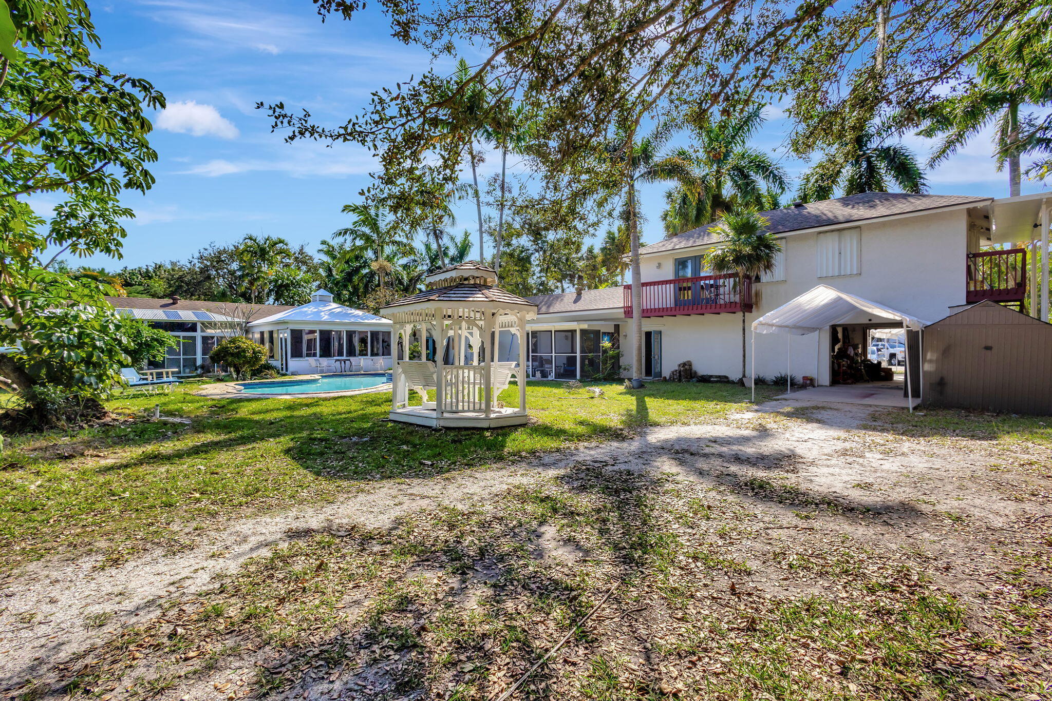 MODEL LAND CO - Residential