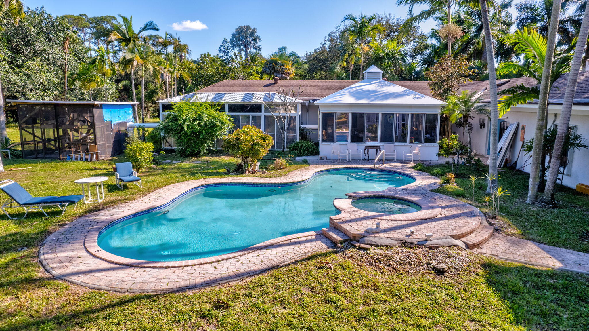 MODEL LAND CO - Residential