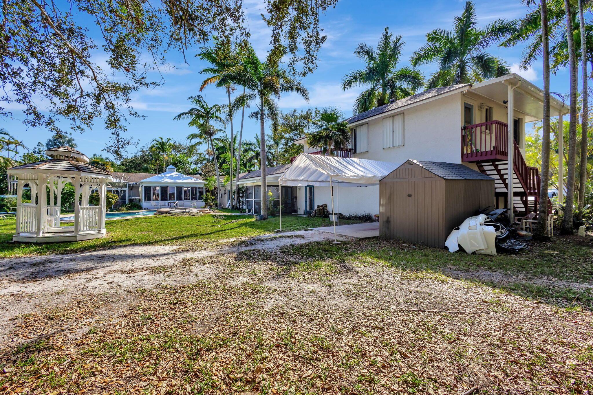 MODEL LAND CO - Residential