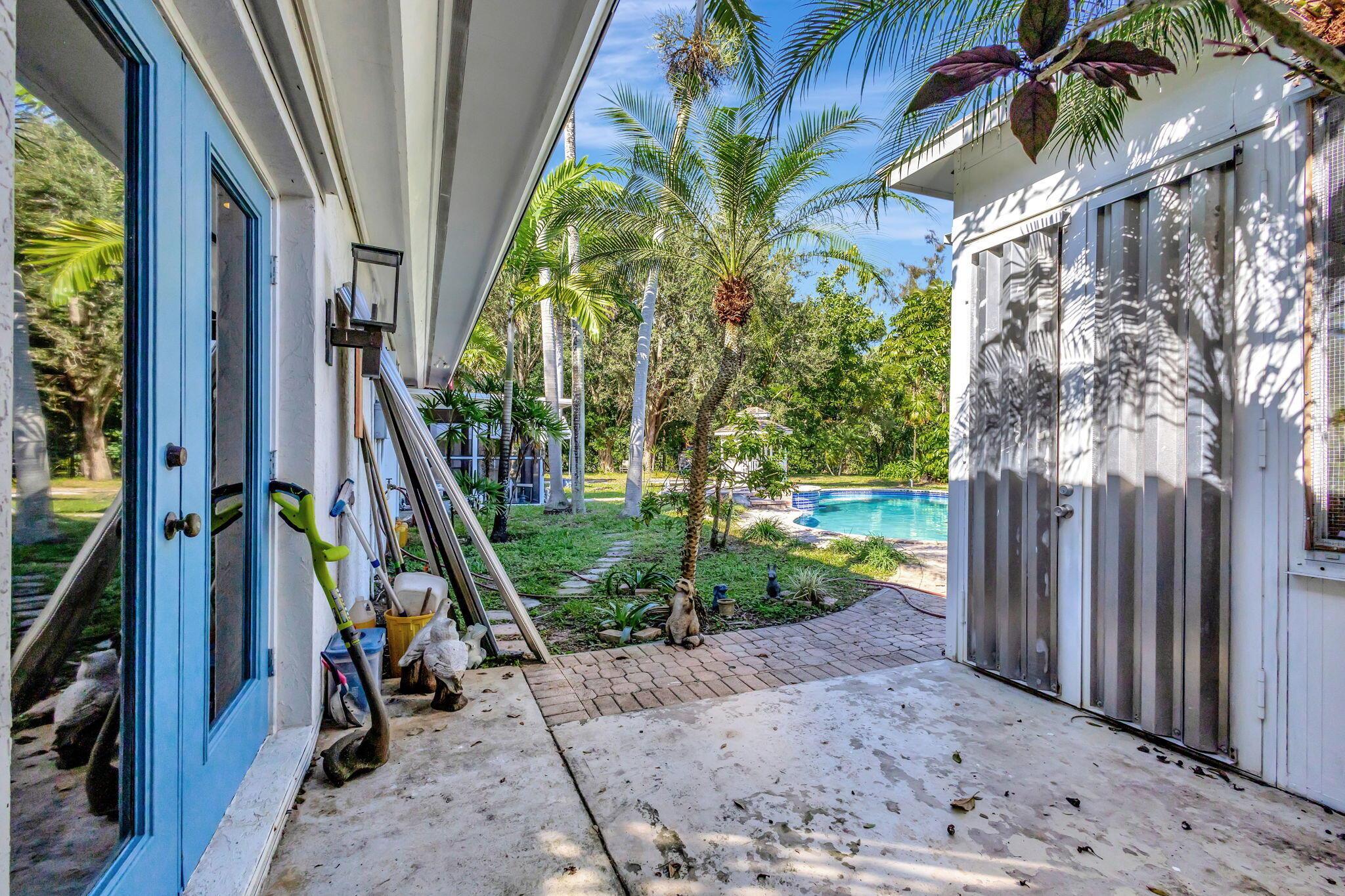 MODEL LAND CO - Residential