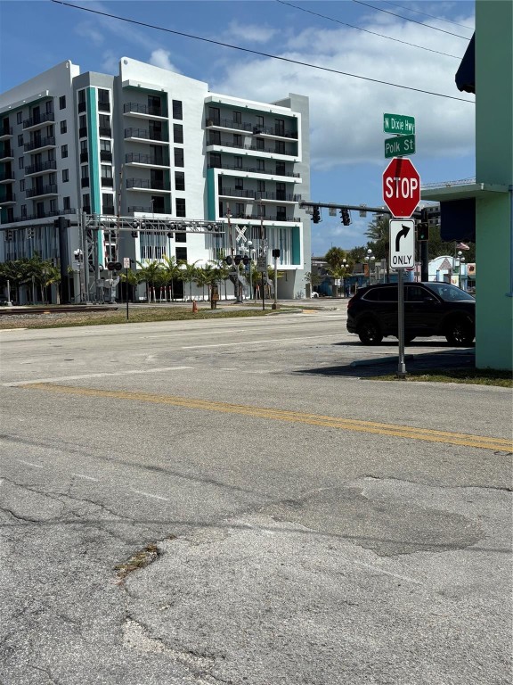 Hollywood Little Ranches - Residential Income