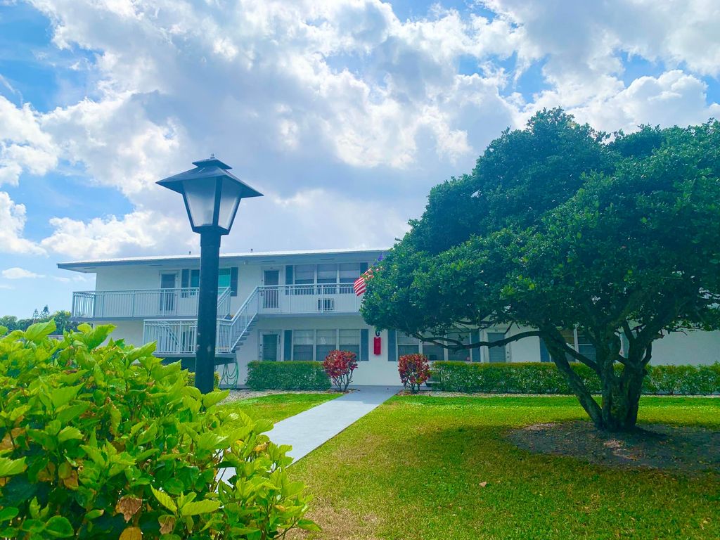 Photo of 169 Sheffield G, West Palm Beach, FL 33417 (MLS # R11165200)
