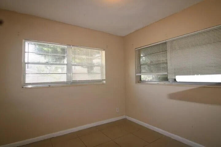 MONROE HEIGHTS - Residential