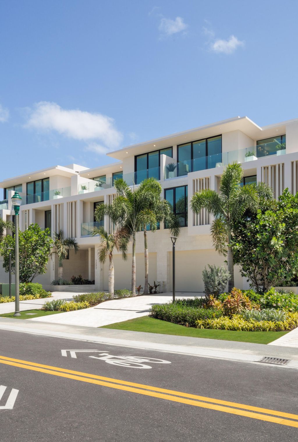 Photo of 1258 George Bush Boulevard, Delray Beach, FL 33483 (MLS # B26016135)