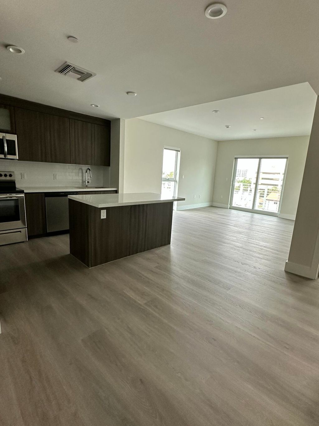 Photo of 1938 Jackson Street, Hollywood, FL 33020 (MLS # B26033509)