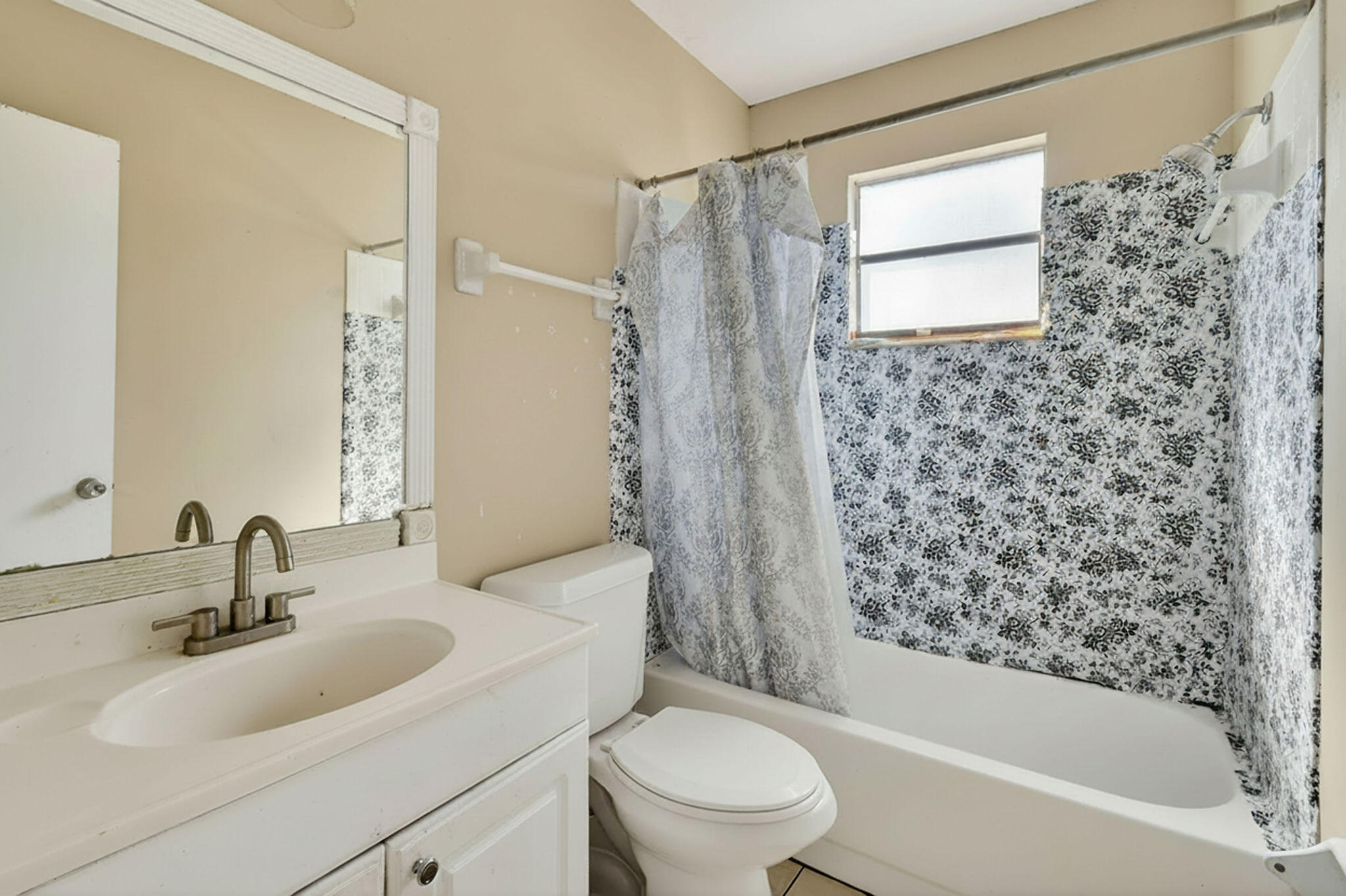 JUPITER VILLAGE PH IX - Residential