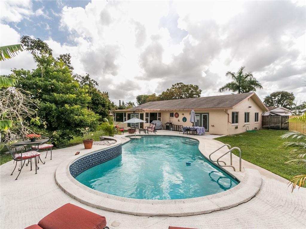 PALM-AIRE VILLAGE 2 SEC A - Residential