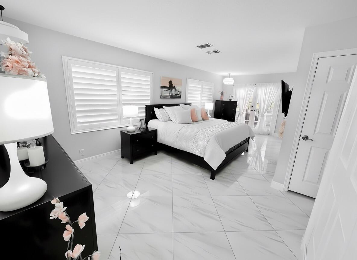 TROPIC PALMS 1 - Residential