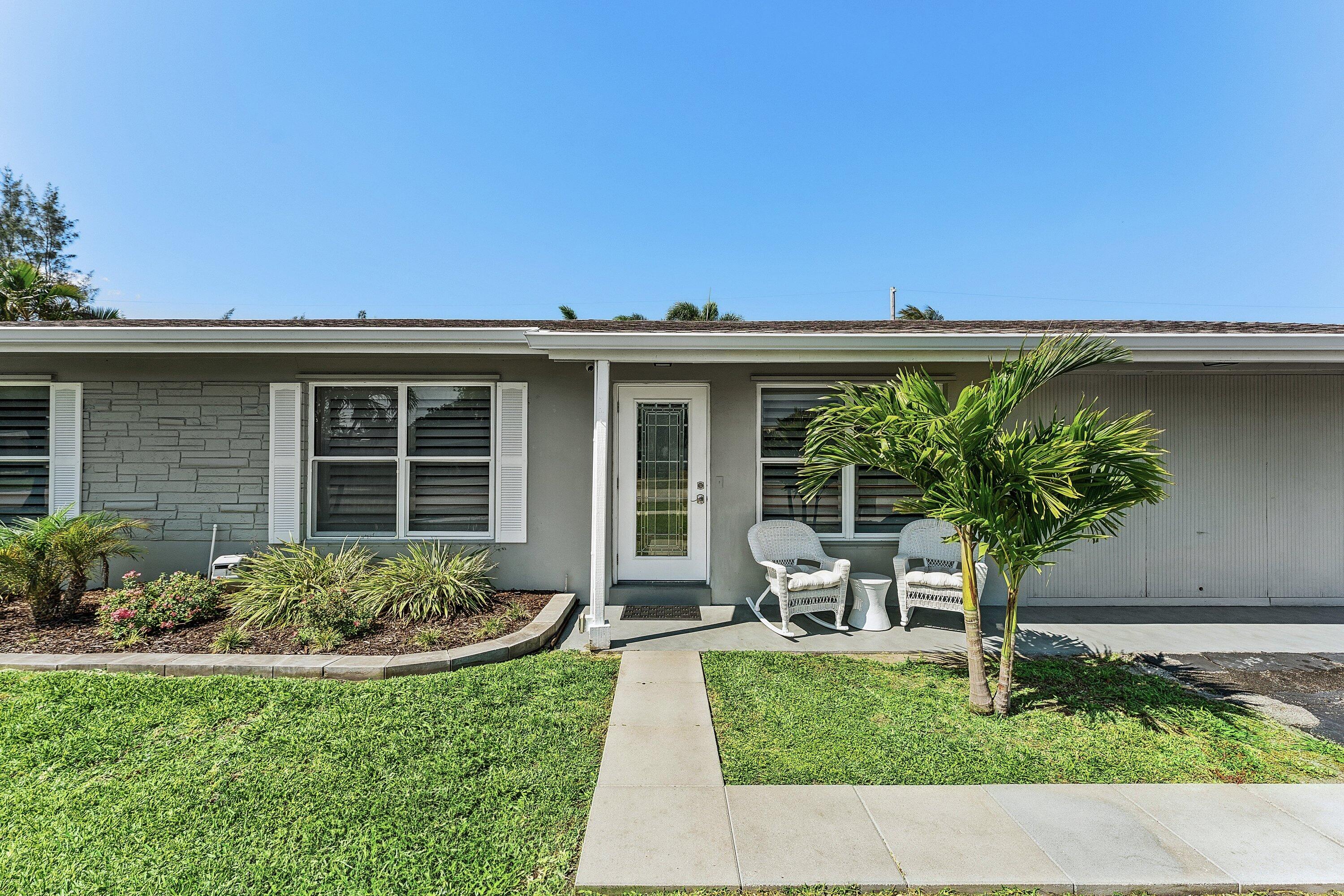 TROPIC PALMS 1 - Residential