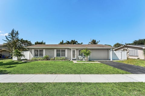 Tiny photo for 517 Ibis Drive, Delray Beach, FL 33444 (MLS # B26033100)
