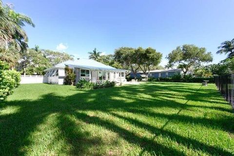 A home in Lake Worth Beach