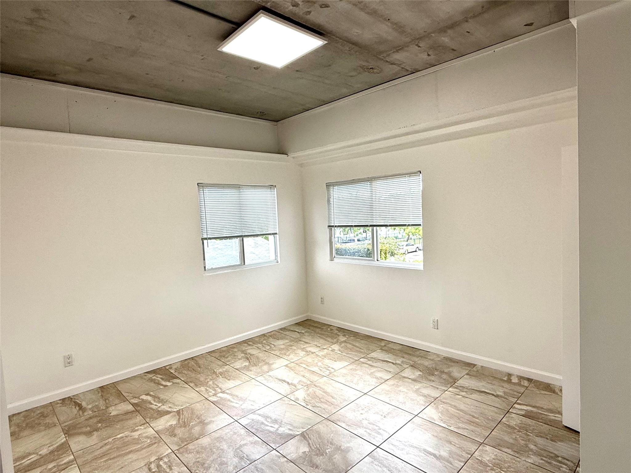 ROSELAND PARK - Residential Lease