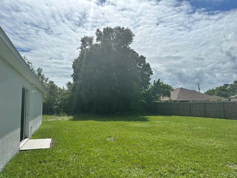 A home in Port St Lucie