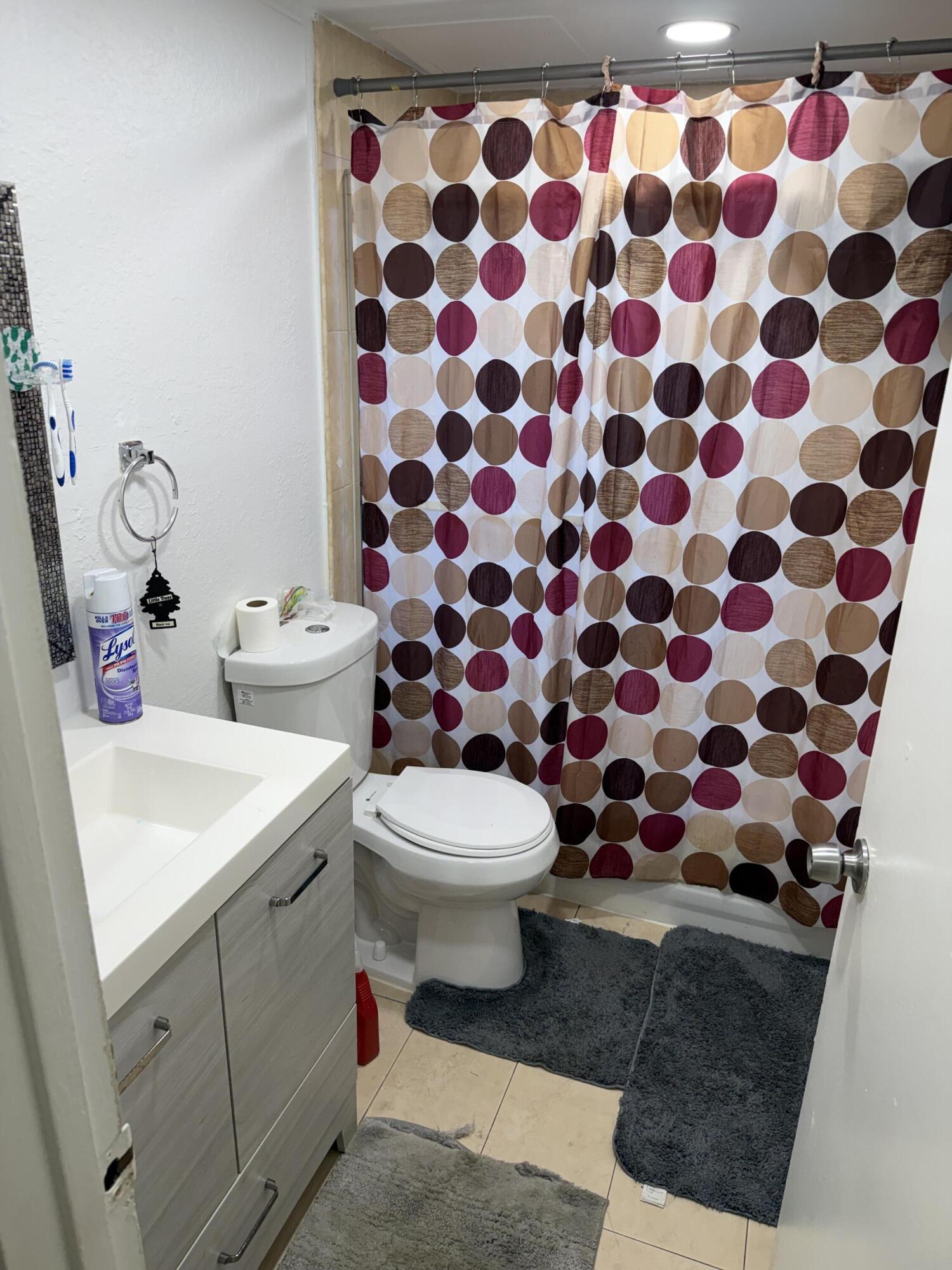 VILLAS AT CORAL SPRINGS - Residential