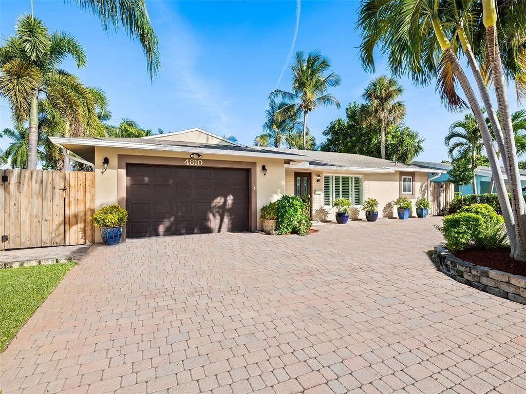 Photo of 4810 NE 13th Avenue, Oakland Park, FL 33334 (MLS # F10495493)